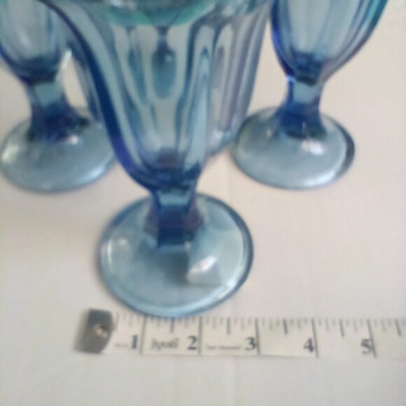 Set Of 4 Anchor Hocking Light Blue Tulip Parfait Glasses Ice Cream Sundae - Picture 7 of 9
